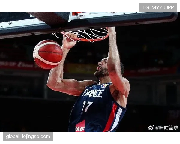 戈贝尔篮下防守改变攻防节奏，内线效率显著提升