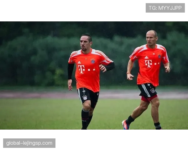 拜仁关键战能力受到考验，表现波动对争冠形势产生影响