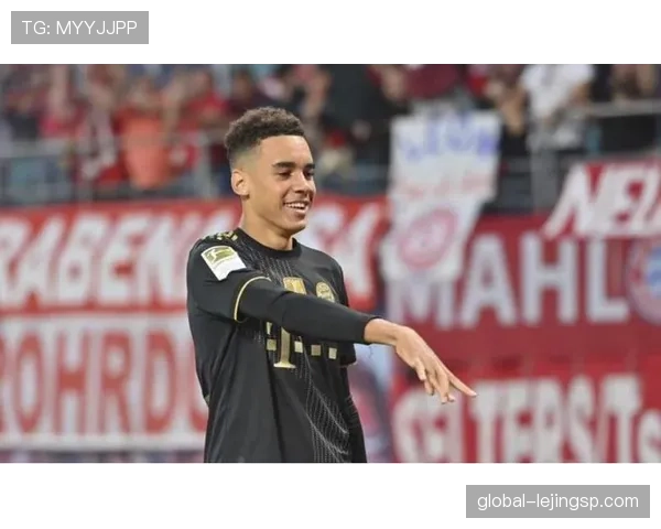 厄德高如何成为高位压迫体系中的防守组织核心？